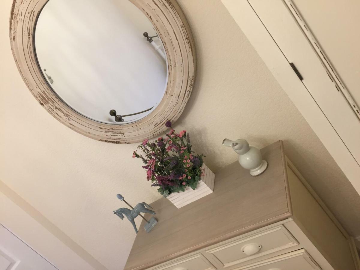 פילי Browns Holiday Cottage מראה חיצוני תמונה