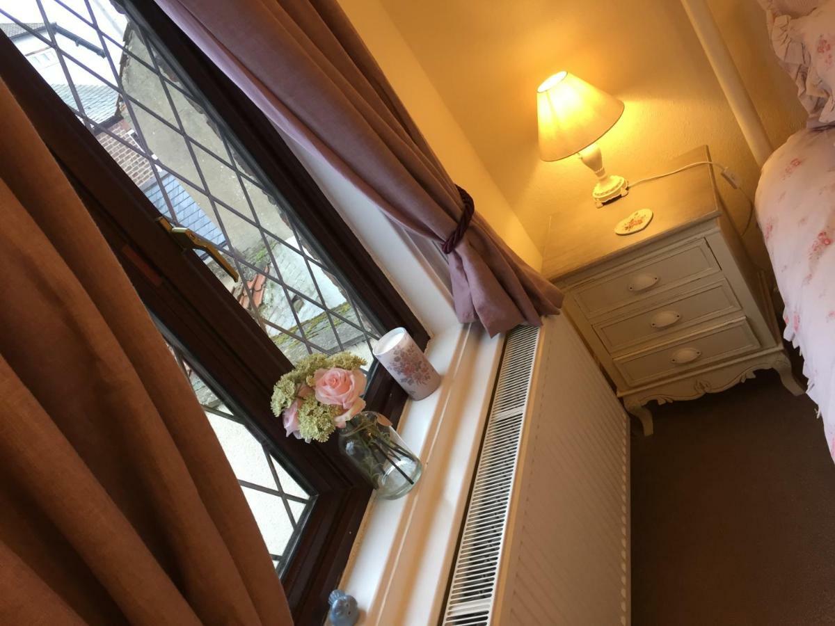 פילי Browns Holiday Cottage מראה חיצוני תמונה