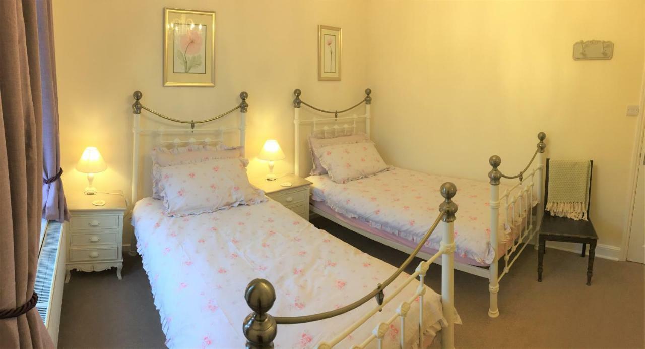פילי Browns Holiday Cottage מראה חיצוני תמונה